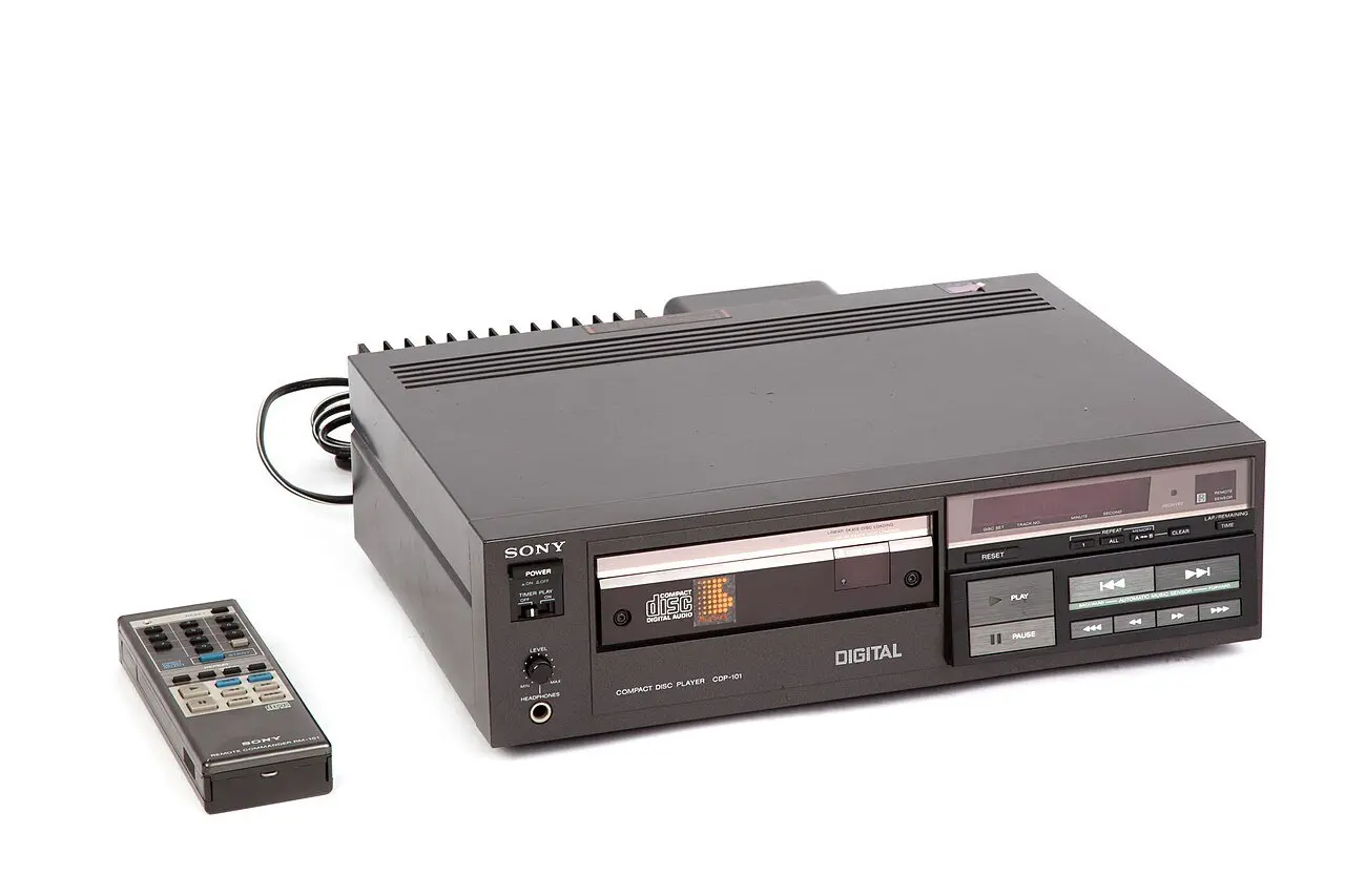 Sony's CDP-101 CD player on display at the National Museum of Science and Technology in Milan: a long black box with a disc tray and display on the front